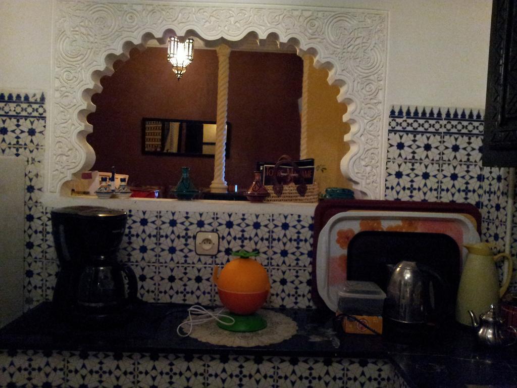 Riad Les Portes De La Medina Марракеш Экстерьер фото